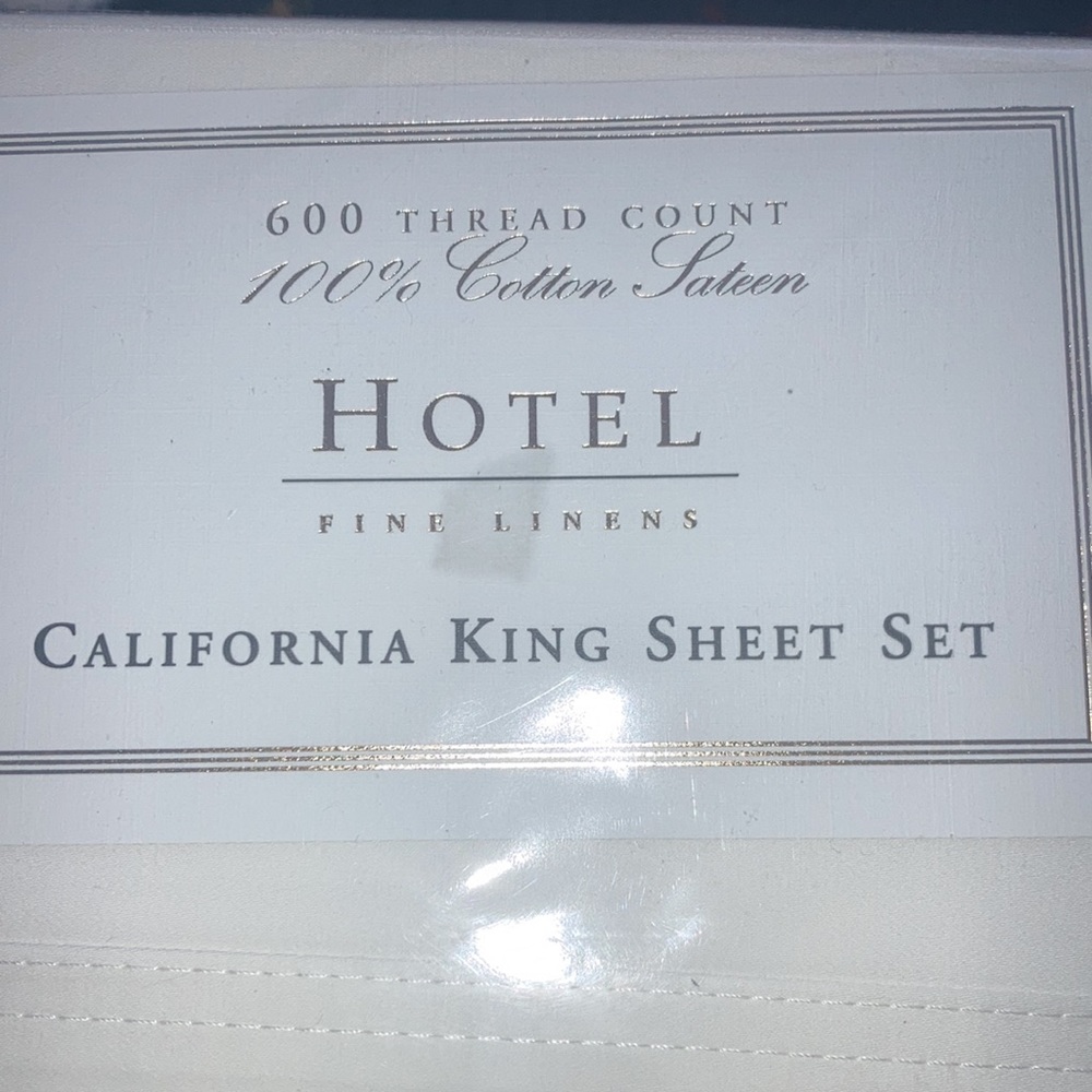 600 thread count 100%cotton sateen Hotel Fine Linens California King Sheet Set